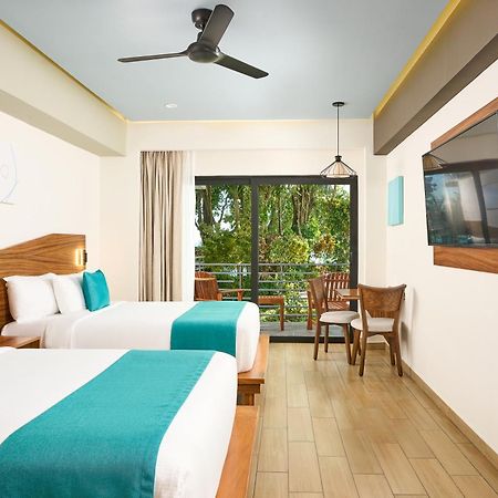 Cristalino Lagoon Front Hotel, Restaurant & Spa บากาลาร์ ภายนอก รูปภาพ
