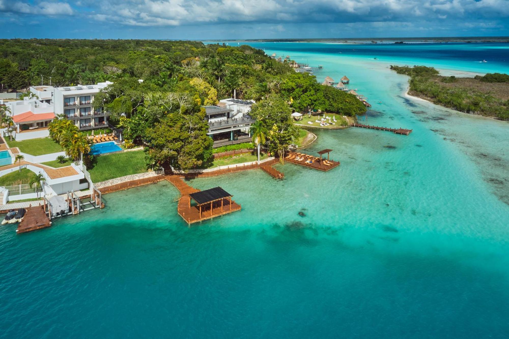 Cristalino Lagoon Front Hotel, Restaurant & Spa บากาลาร์ ภายนอก รูปภาพ
