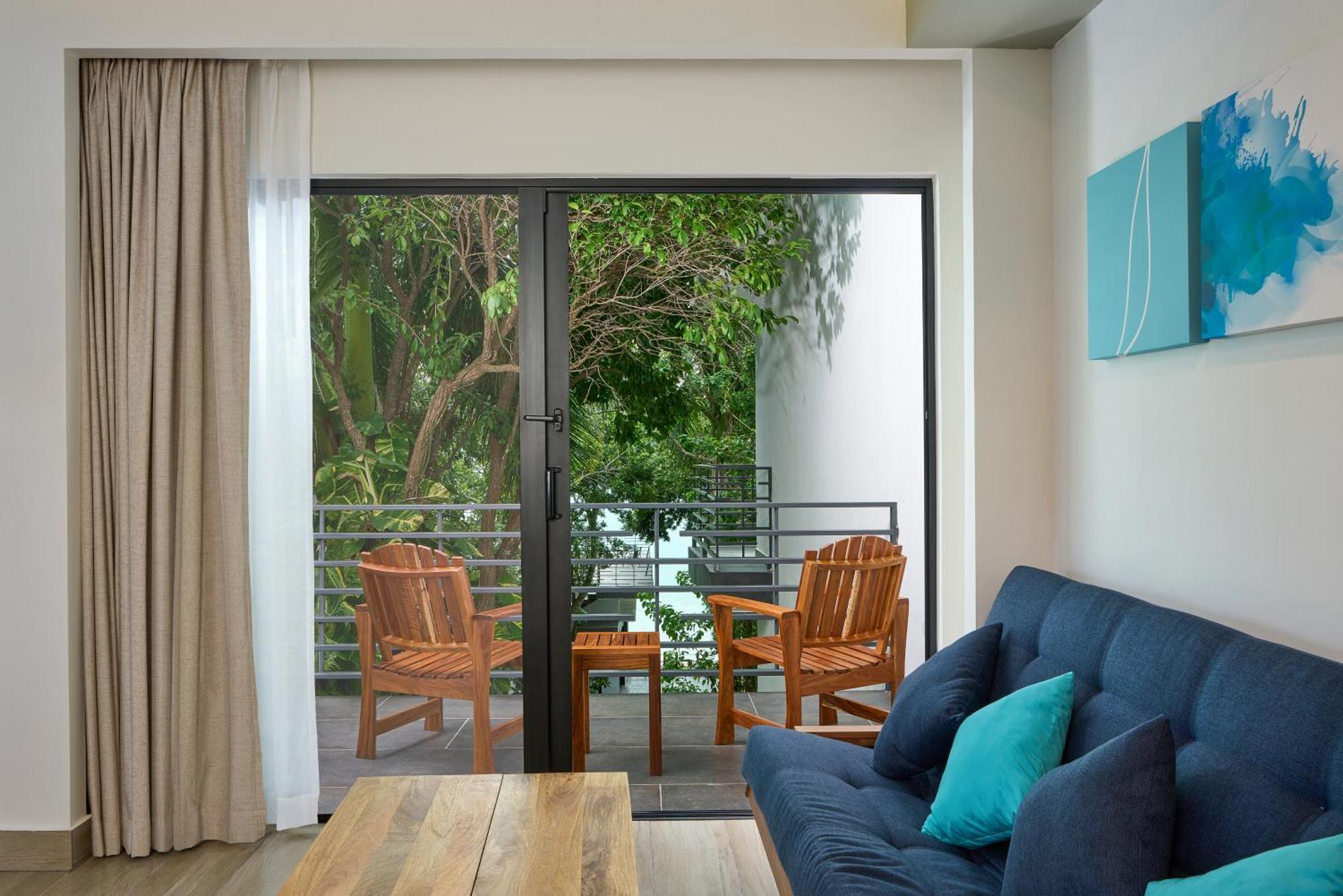 Cristalino Lagoon Front Hotel, Restaurant & Spa บากาลาร์ ภายนอก รูปภาพ