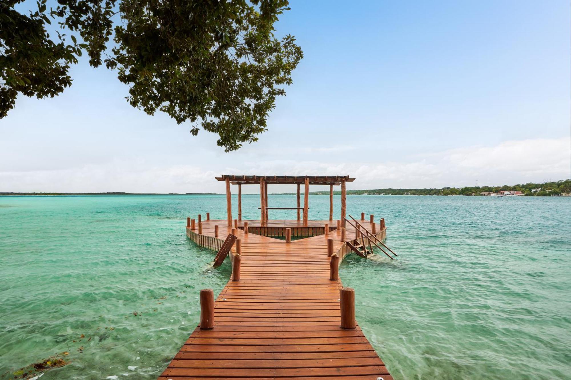 Cristalino Lagoon Front Hotel, Restaurant & Spa บากาลาร์ ภายนอก รูปภาพ