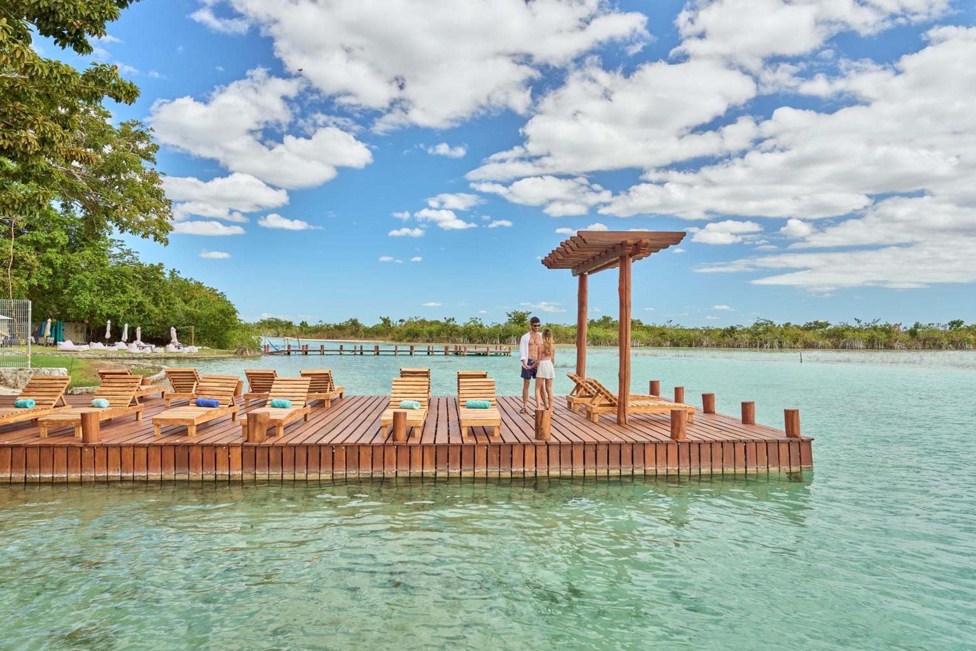 Cristalino Lagoon Front Hotel, Restaurant & Spa บากาลาร์ ภายนอก รูปภาพ