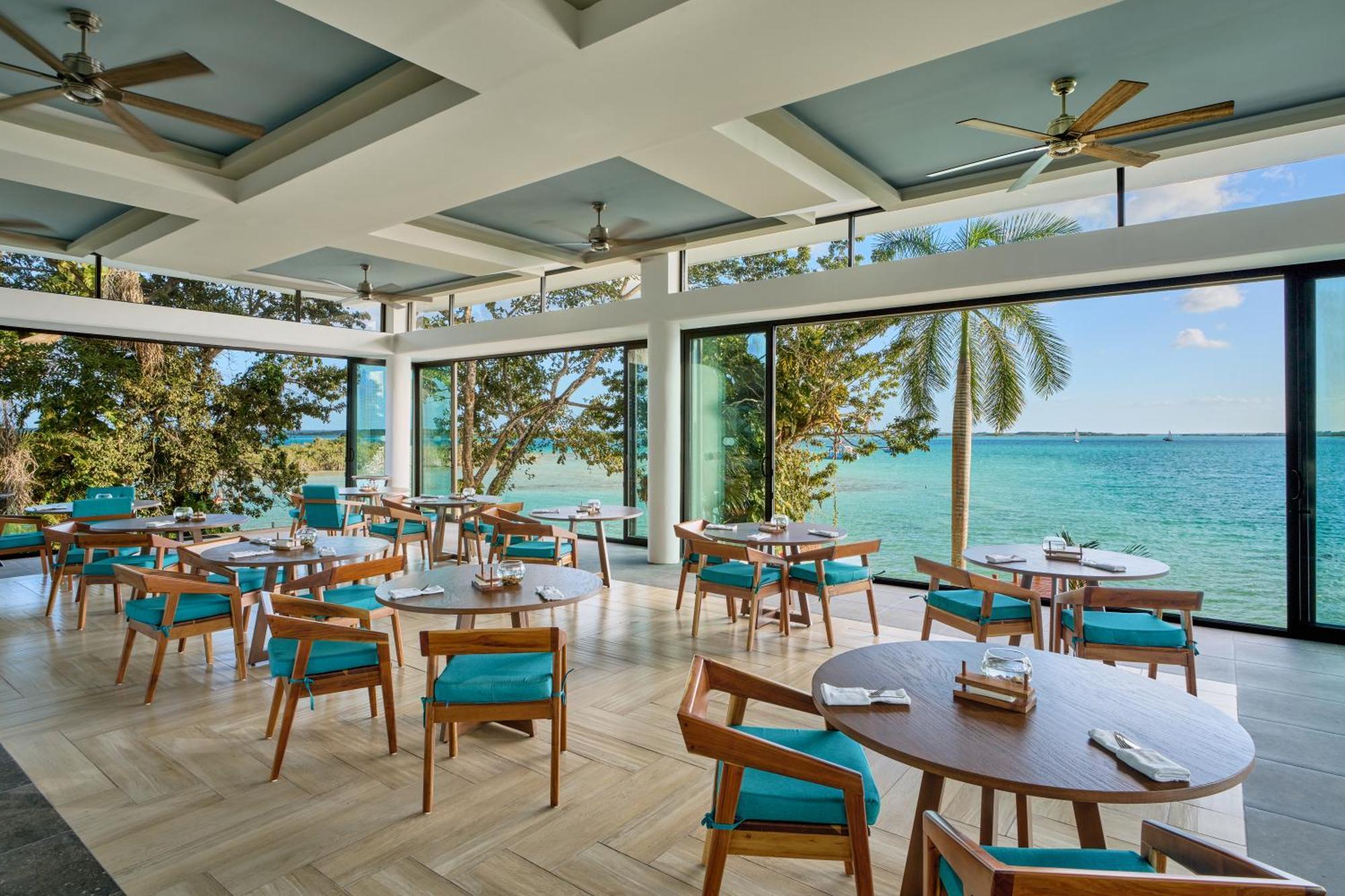 Cristalino Lagoon Front Hotel, Restaurant & Spa บากาลาร์ ภายนอก รูปภาพ