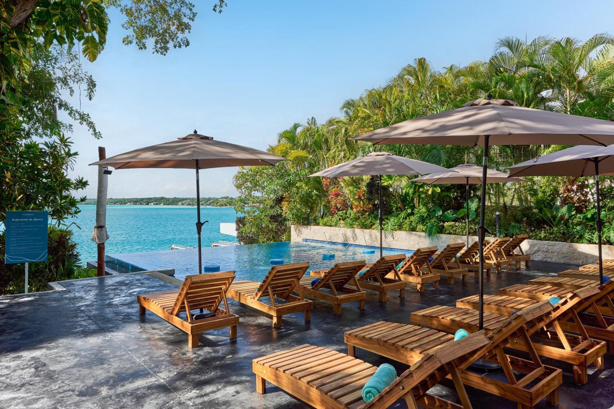 Cristalino Lagoon Front Hotel, Restaurant & Spa บากาลาร์ ภายนอก รูปภาพ